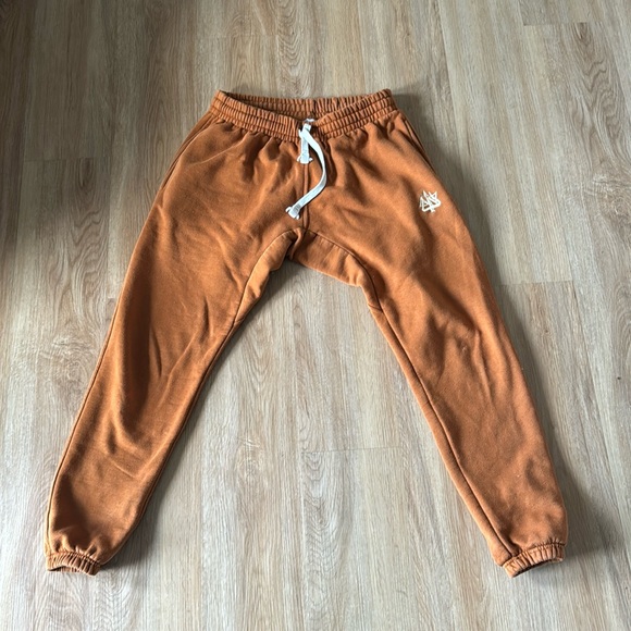 Adonis burnt orange sweats - Picture 1 of 1